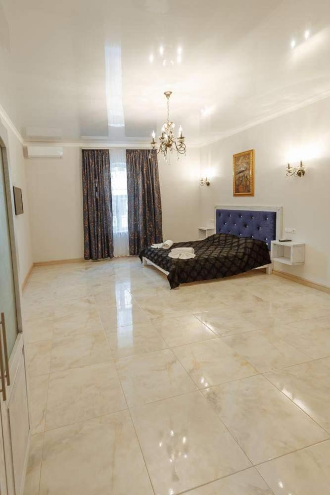 Бутик 2017 Hotel Bilhorod Dnistrovs'kyy Bagian luar foto