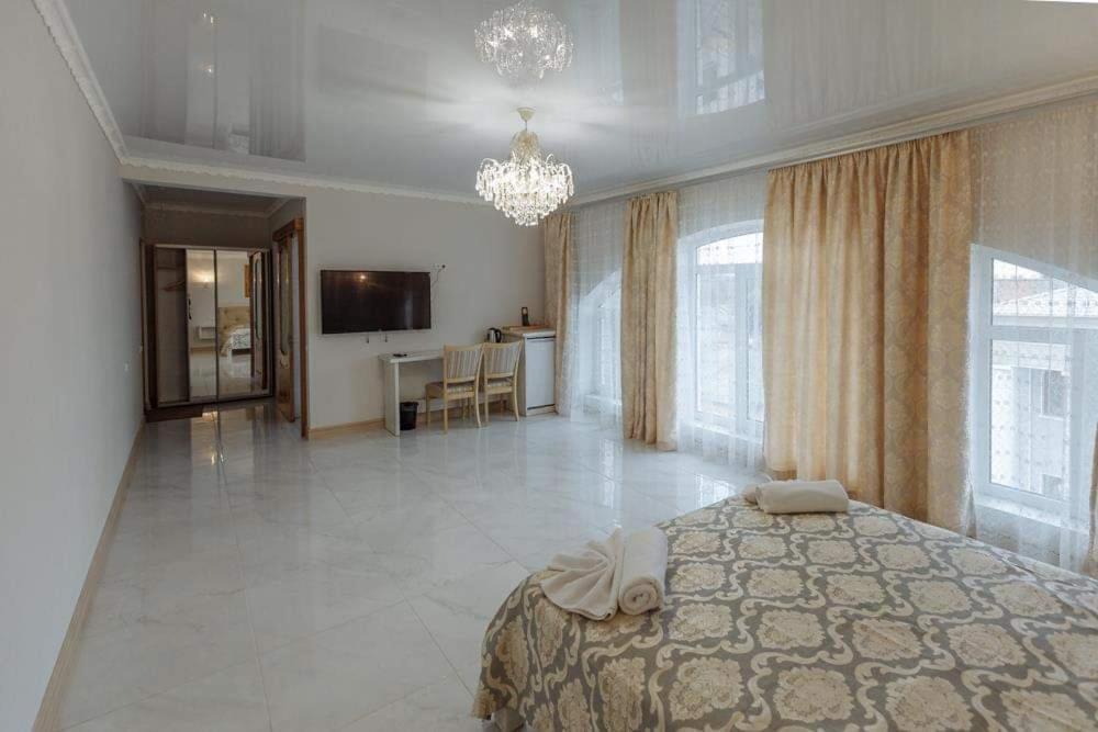 Бутик 2017 Hotel Bilhorod Dnistrovs'kyy Bagian luar foto
