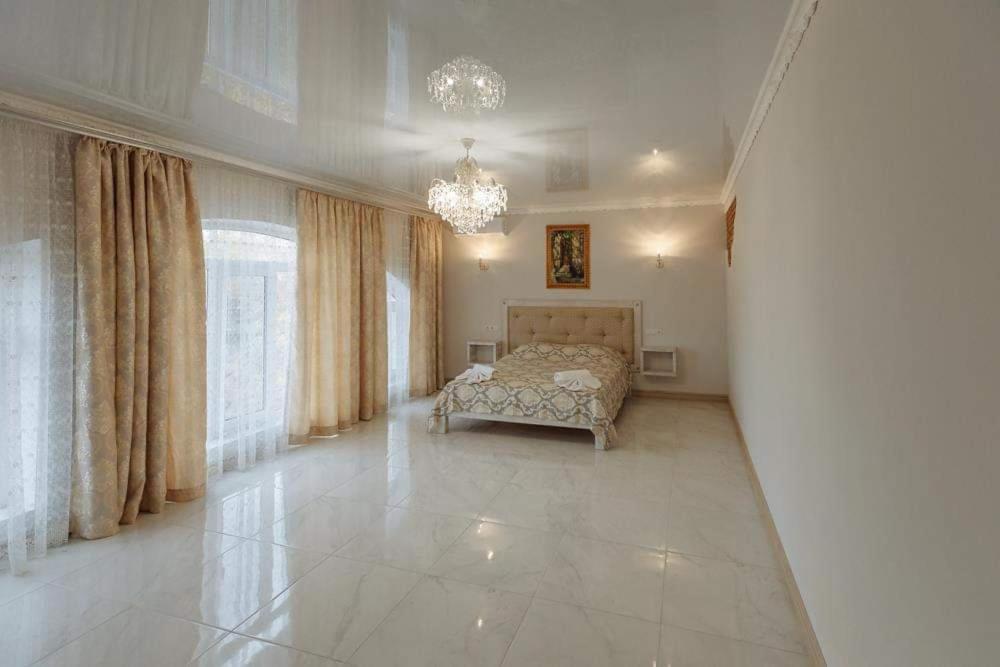 Бутик 2017 Hotel Bilhorod Dnistrovs'kyy Bagian luar foto