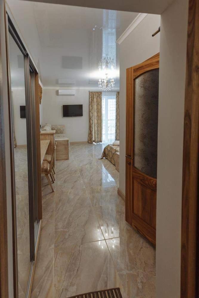 Бутик 2017 Hotel Bilhorod Dnistrovs'kyy Bagian luar foto